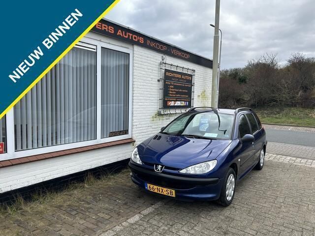 Blauw Gebruikt 2004 Peugeot 206 Stationwagen | € 1.450 (Iets duurder) - Afbeelding 1/4