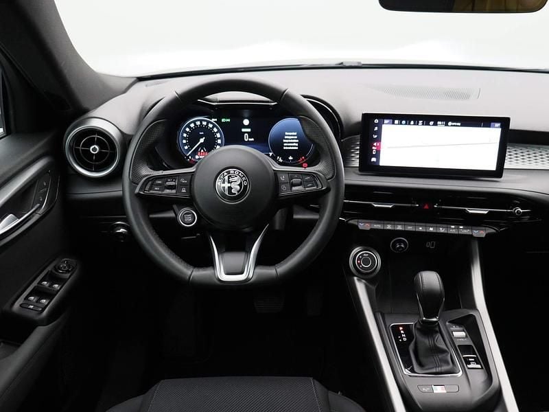 Occasion Alfa Romeo Tonale Sprint 131 PK (96 kW) 2023 Zwart SUV