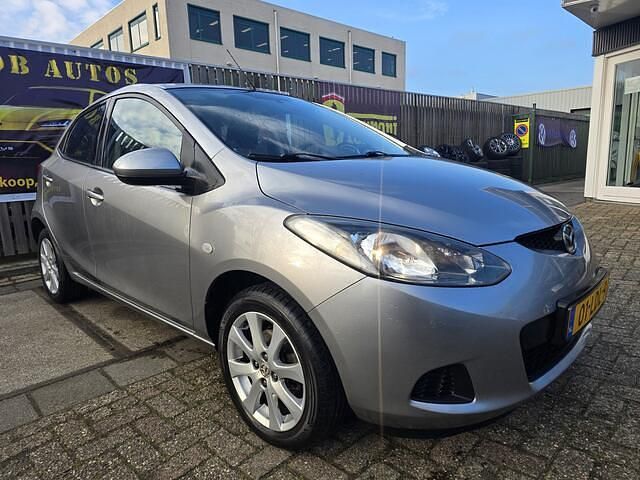 Occasion Mazda 2 75 PK (55 kW) 2010 Grijs Hatchback