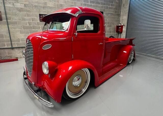 Rood Gebruikt 1995 Mitsubishi Pajero SUV | € 120.000 - Afbeelding 1/1