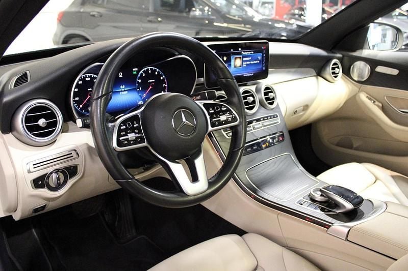 Occasion Mercedes C180 Premium Plus 157 PK (115 kW) 2019 Groen Stationwagen