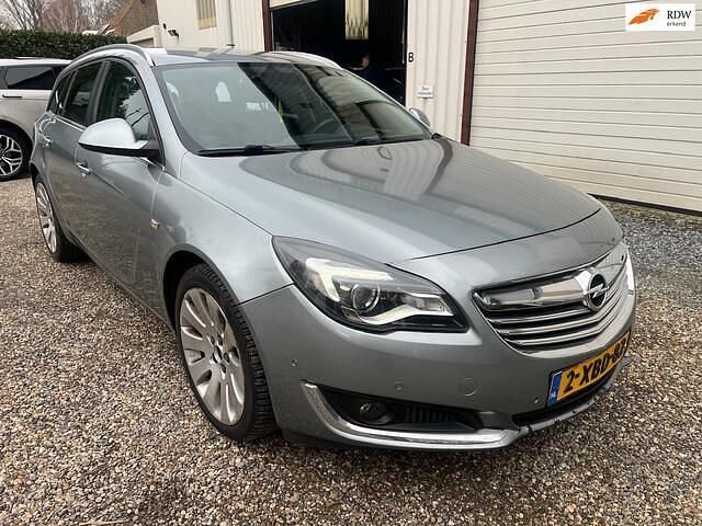 Grijs Occasion 2014 Opel Insignia Edition Stationwagen | € 4.999 (Super prijs) - Afbeelding 1/4