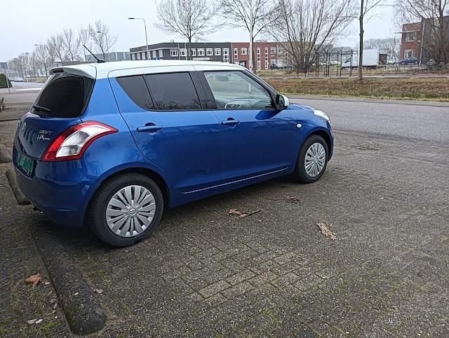 Occasion Suzuki Swift Exclusive 2015 Blauw Hatchback