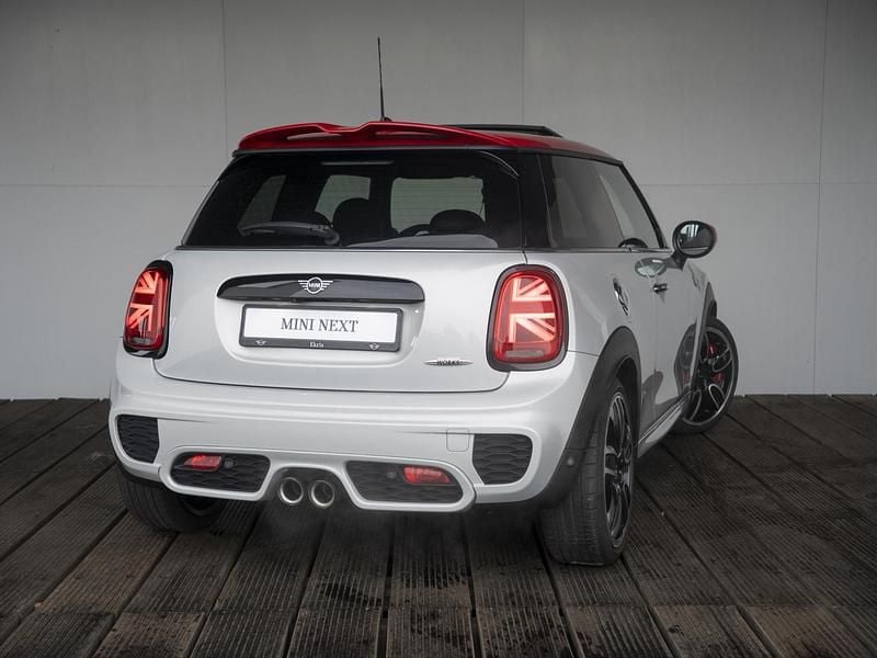 Occasion Mini John Cooper Works Chili 231 PK (169 kW) 2020 Wit Hatchback