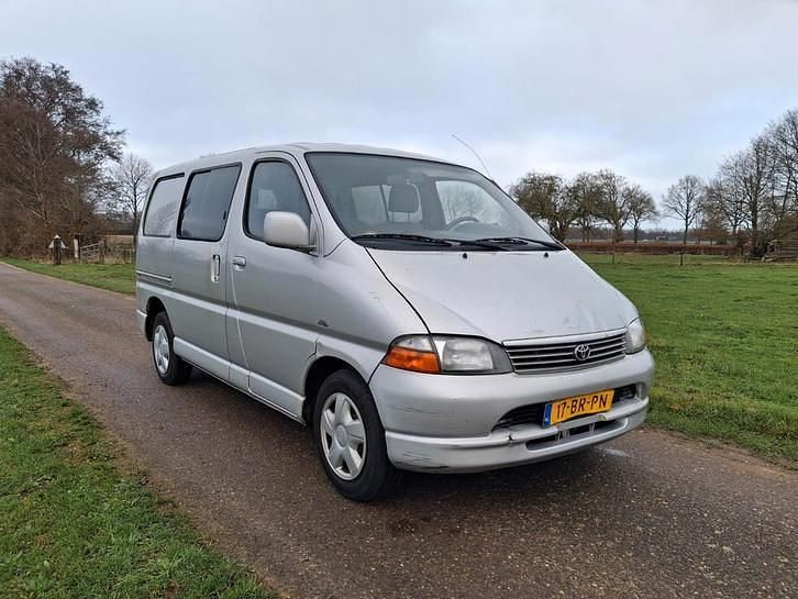 Occasion Toyota HiAce 102 PK (75 kW) 2004 MPV