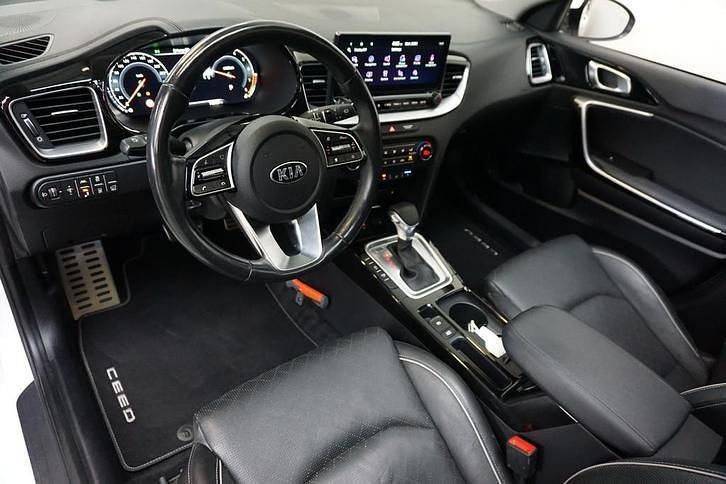 Occasion Kia Ceed Sportswagon 141 PK (103 kW) 2020 Wit, metallic lak Stationwagen