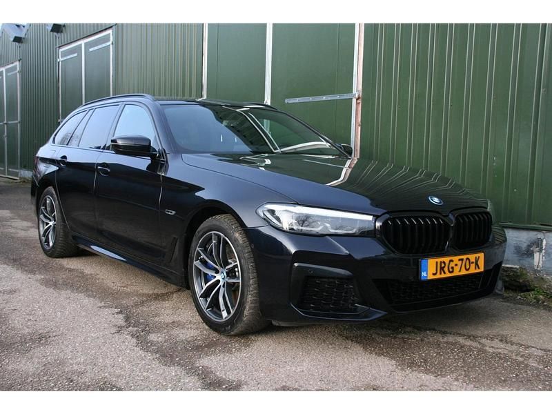 Occasion BMW 530 293 PK (215 kW) 2022 Zwart Stationwagen