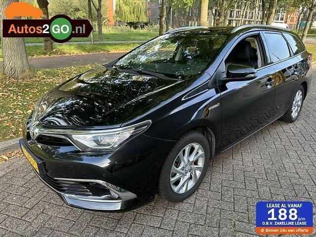 Zwart Gebruikt 2016 Toyota Auris Executive Hatchback | € 11.445 - Afbeelding 1/4