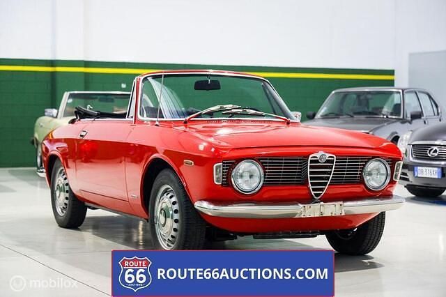 Zwart Gebruikt 1965 Alfa Romeo Giulia | € 52.500 - Afbeelding 1/4