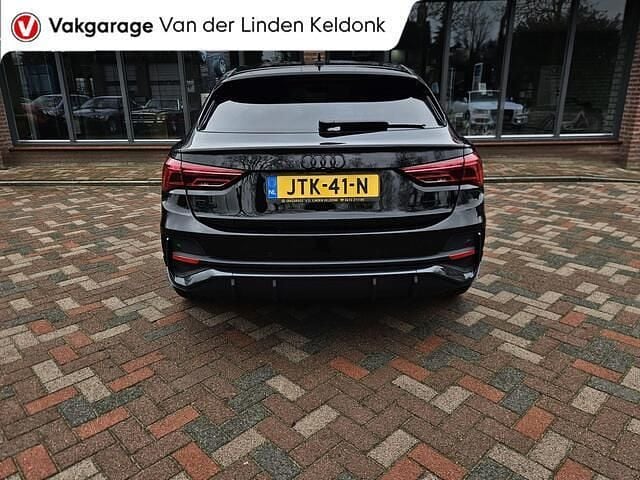 Occasion Audi Q3 Sportback 150 PK (110 kW) 2022 Zwart SUV