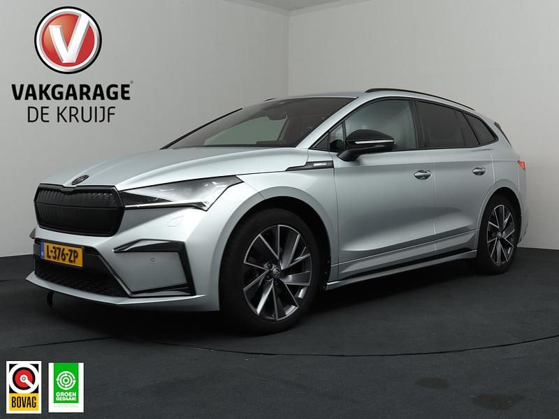 Grijs Gebruikt 2021 Skoda Enyaq iV SportLine SUV | € 27.245 (Iets duurder) - Afbeelding 1/4