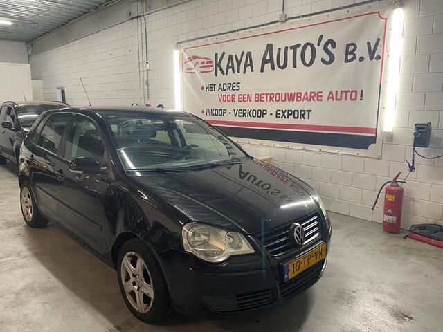 Zwart Gebruikt 2007 VW Polo Hatchback | € 799 (Eerlijke prijs) - Afbeelding 1/4