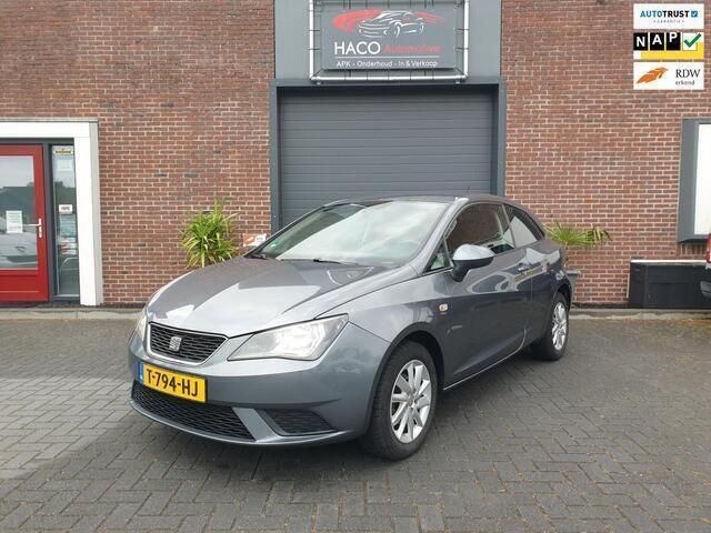 Grijs Gebruikt 2012 Seat Ibiza SC Style Hatchback | € 5.995 (Eerlijke prijs) - Afbeelding 1/4