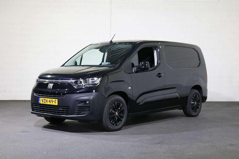 Zwart Gebruikt 2023 Fiat e-Doblò L2 50 kWh MPV | € 24.950 (Eerlijke prijs) - Afbeelding 1/4