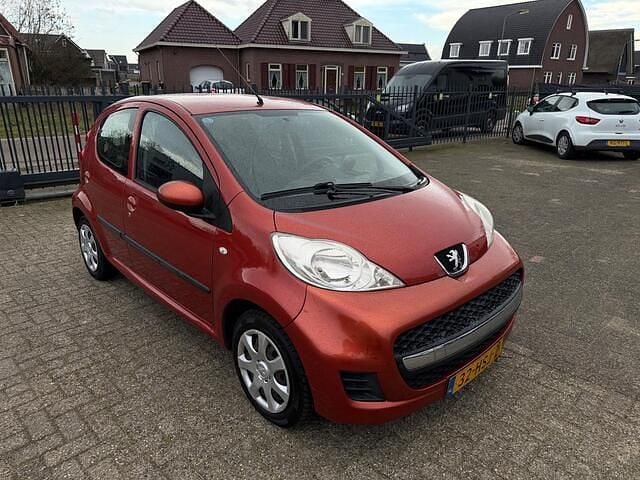 Occasion Peugeot 107 68 PK (50 kW) 2009 Oranje Hatchback