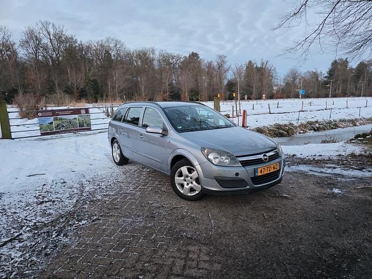 Occasion Opel Astra Edition 105 PK (77 kW) 2006 Grijs Stationwagen