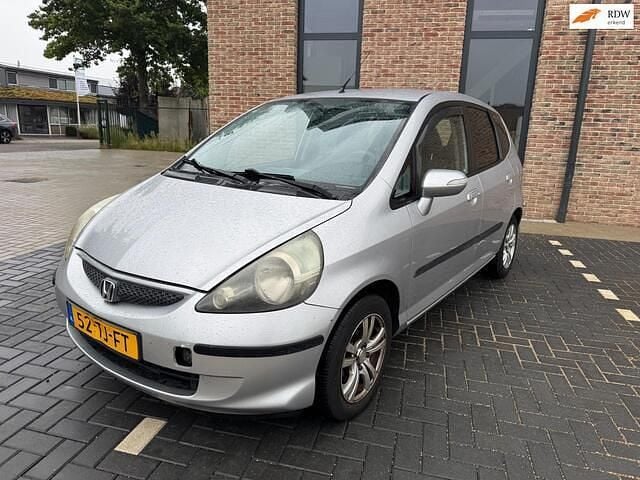 Grijs Gebruikt 2006 Honda Jazz LS Hatchback | € 750 (Super prijs) - Afbeelding 1/4