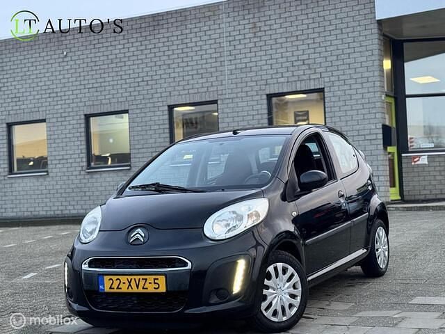 Zwart Occasion 2012 Citroën C1 Hatchback | € 4.499 (Eerlijke prijs) - Afbeelding 1/4