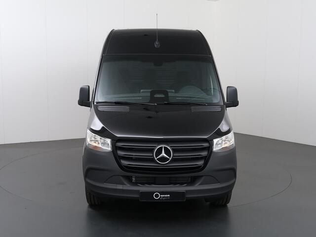 Nieuw Mercedes Sprinter 150 PK (110 kW) 2025 Zwart Van