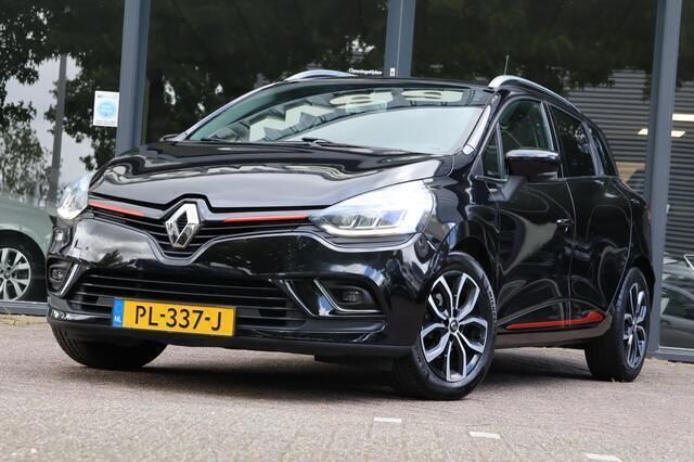 Zwart Gebruikt 2017 Renault Clio GrandTour Intens Stationwagen | € 8.945 (Eerlijke prijs) - Afbeelding 1/4