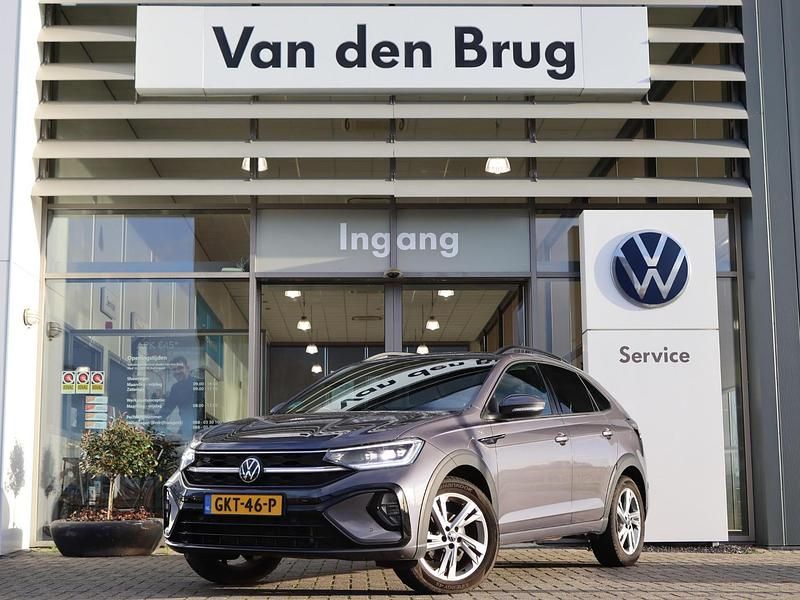 Occasion VW Taigo R-line 110 PK (80 kW) 2024 Grijs SUV