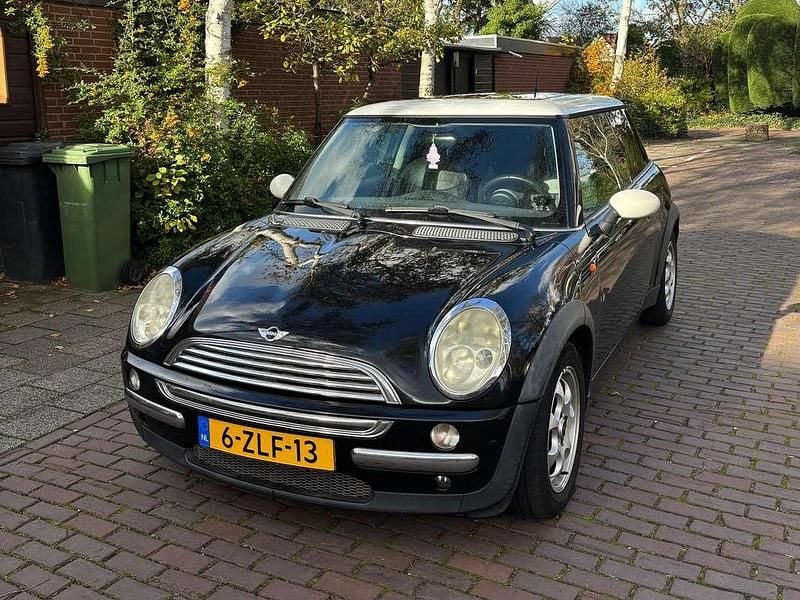 Zwart Gebruikt 2004 Mini Cooper Chili Hatchback | € 1.800 (Goede deal) - Afbeelding 1/4