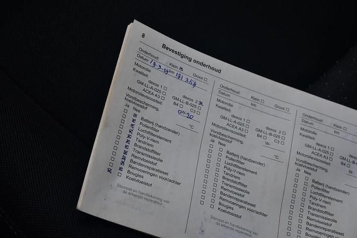 Occasion Opel Karl Edition 75 PK (55 kW) 2017 Grijs Hatchback