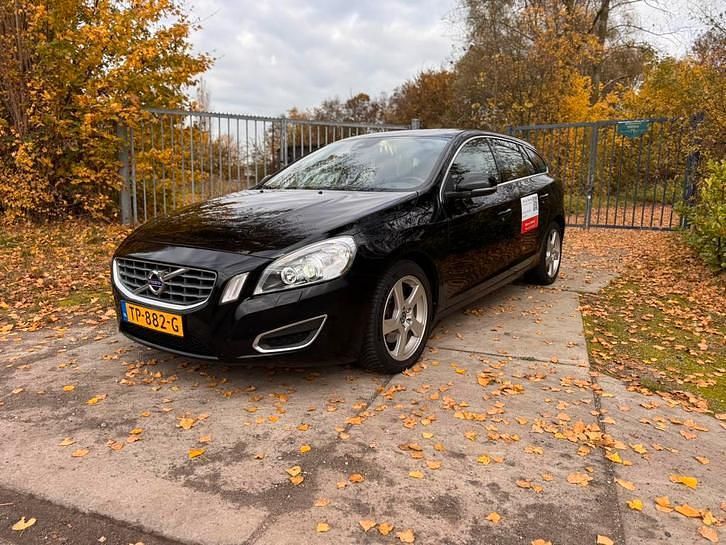 Gebruikt 2011 Volvo V60 Stationwagen | € 4.495 (Goede deal) - Afbeelding 1/4
