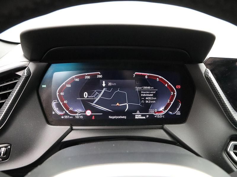 Occasion BMW 118 Executive 136 PK (100 kW) 2021 Wit Hatchback