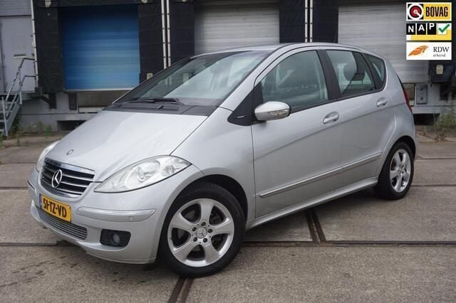 Grijs, metallic lak Gebruikt 2007 Mercedes A170 Avantgarde MPV | € 3.995 (Eerlijke prijs) - Afbeelding 1/4