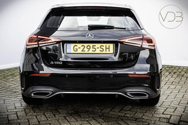Occasion Mercedes A180 Business 136 PK (100 kW) 2019 Zwart (metallic) Hatchback