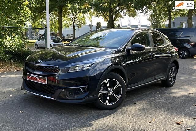 Zwart Gebruikt 2021 Kia XCeed SUV | € 18.950 (Goede deal) - Afbeelding 1/4