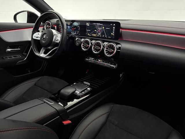 Occasion Mercedes CLA200 AMG 165 PK (121 kW) 2022 Zwart Stationwagen