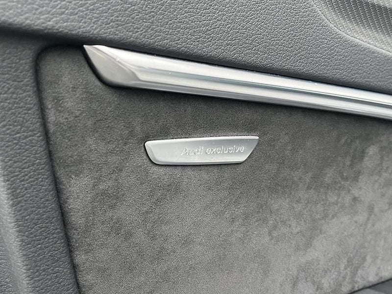 Occasion Audi RS6 Exclusive 601 PK (442 kW) 2020 Grijs Stationwagen