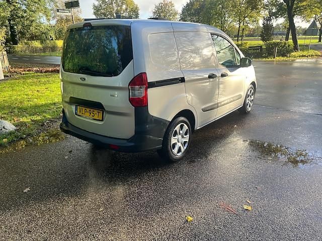 Occasion Ford Transit Ambiente 2017 Grijs (metallic) Sedan