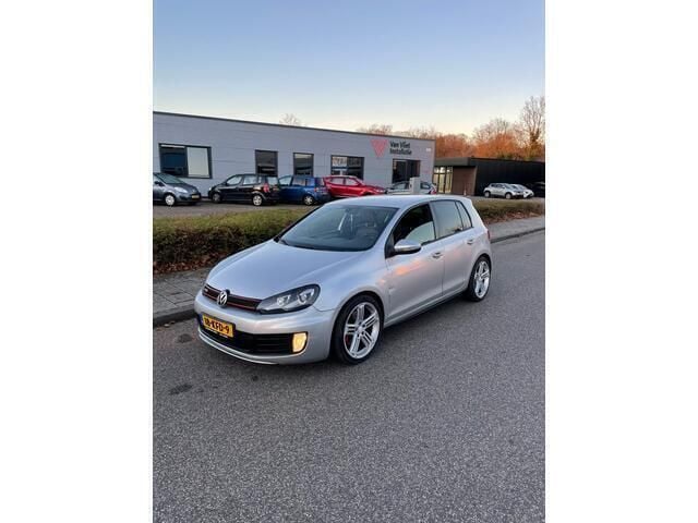 Zilver Gebruikt 2009 VW Golf VI GTD Hatchback | € 8.499 (Iets duurder) - Afbeelding 1/4