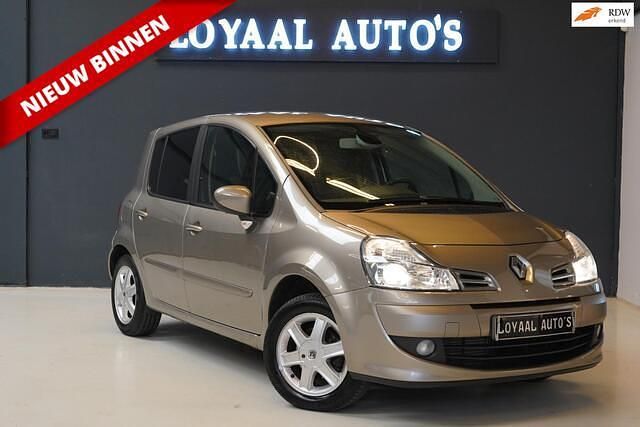 Beige Gebruikt 2008 Renault Modus Dynamique MPV | € 4.500 (Iets duurder) - Afbeelding 1/4