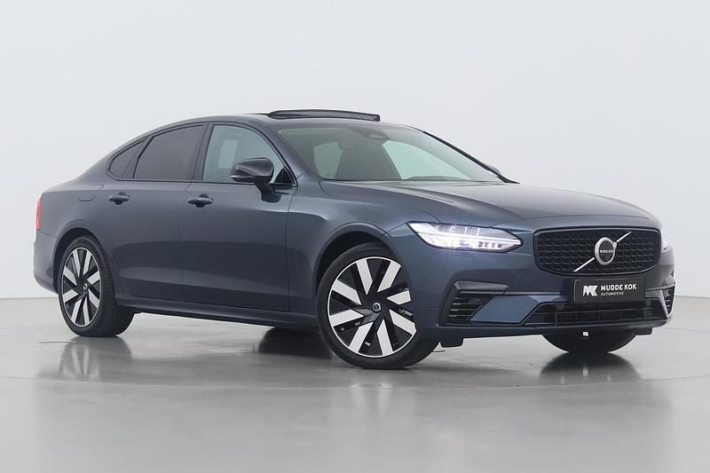 Blauw Gebruikt 2023 Volvo S90 Ultimate Sedan | € 46.350 (Eerlijke prijs) - Afbeelding 1/1