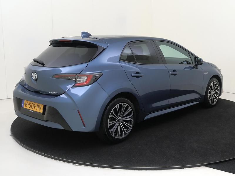 Occasion Toyota Corolla Business Edition 2020 Blauw Hatchback