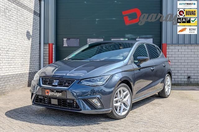 Grijs Occasion 2019 Seat Ibiza Business Hatchback | € 18.750 (Duur) - Afbeelding 1/4