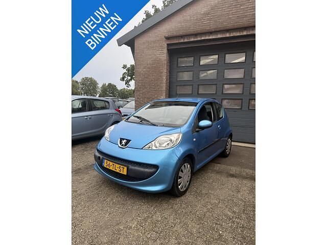 Blauw Gebruikt 2006 Peugeot 107 Hatchback | € 1.899 (Eerlijke prijs) - Afbeelding 1/4