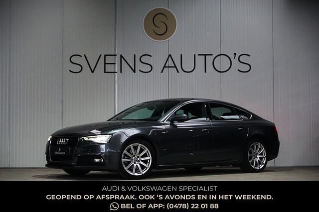 Grijs (metallic) Occasion 2014 Audi A5 Sportback S-Line Hatchback | € 15.945 (Iets duurder) - Afbeelding 1/4