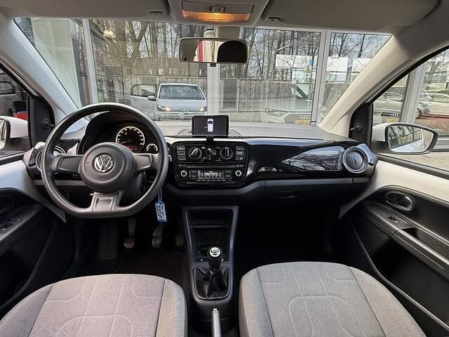 Occasion VW up! move up! 75 PK (55 kW) 2013 Wit Hatchback