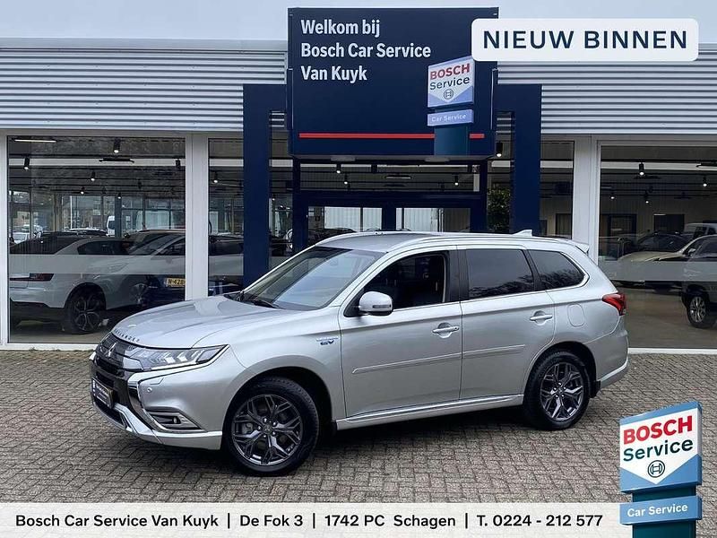 Occasion Mitsubishi Outlander P-HEV Intense 135 PK (99 kW) 2020 Grijs SUV