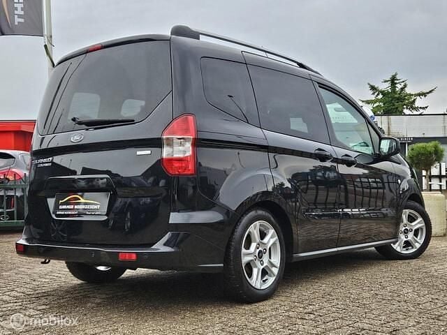 Occasion Ford Tourneo Courier Titanium 101 PK (74 kW) 2015 Zwart MPV