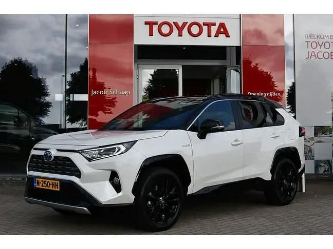 Wit Gebruikt 2021 Toyota RAV4 Hybrid SUV | € 37.999 (Eerlijke prijs) - Afbeelding 1/4