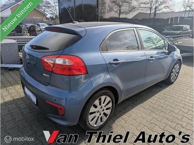 Occasion Kia Rio 109 PK (80 kW) 2016 Blauw (metallic) Hatchback