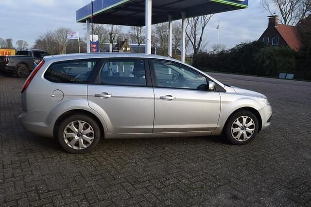 Occasion Ford Focus Trend 101 PK (74 kW) 2008 Grijs Stationwagen