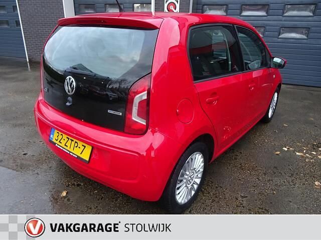 Occasion VW up! high up! 60 PK (44 kW) 2013 Rood Hatchback