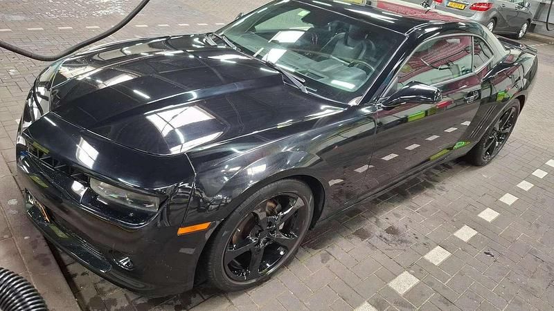 Zwart Gebruikt 2015 Chevrolet Camaro Coupé | € 19.950 - Afbeelding 1/4